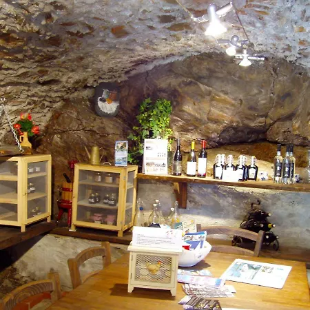 Amarone Apartment *